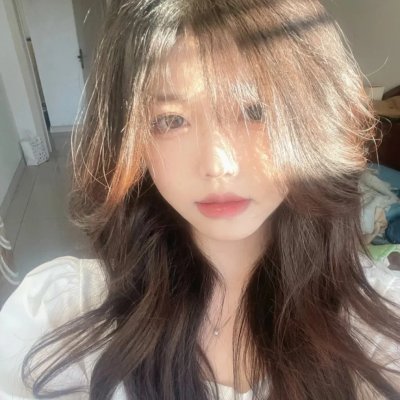 开局变假为真，女神为我疯狂